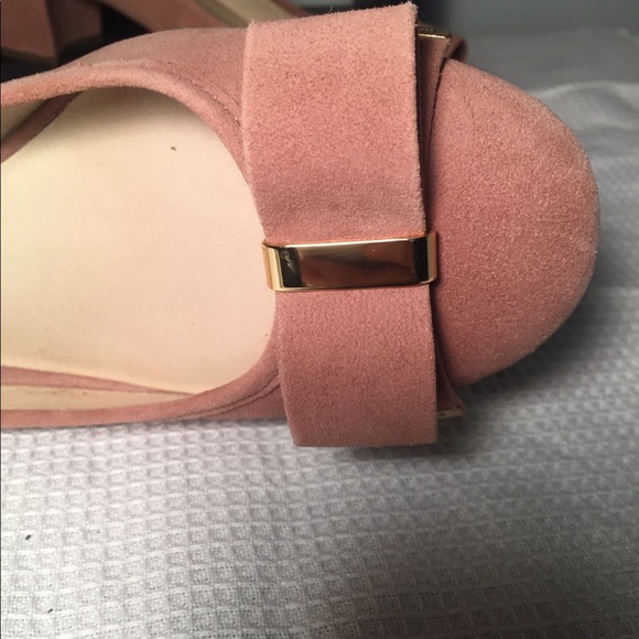 Michael Kors dusty rose bow tie pumps - Picture 3 of 5